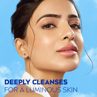 NIVEA Luminous Even Glow Face wash with an oil free formula, infused with AHA, Aloe vera, Guarana Extracts, Deeply cleanses, for Normal & Sensitive Skin, For Women & Men| 100ml